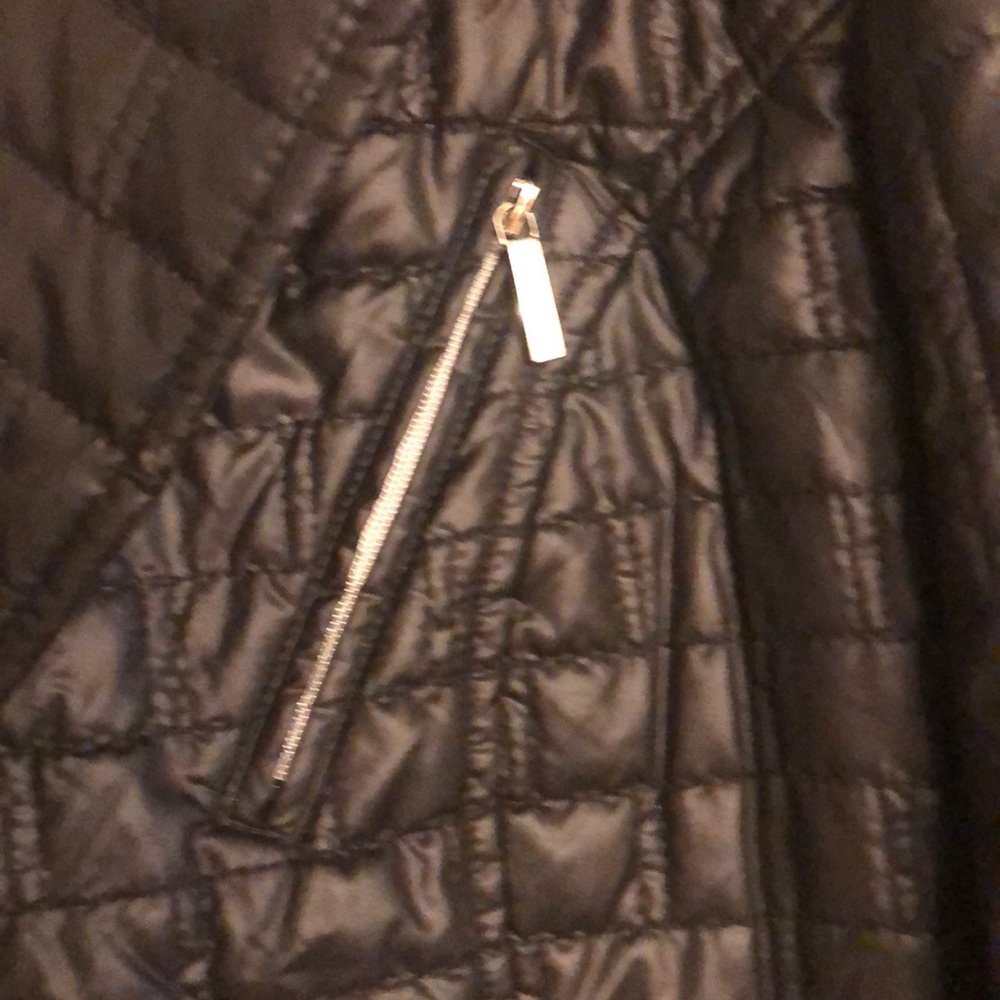 Coat - Picture 8 of 8
